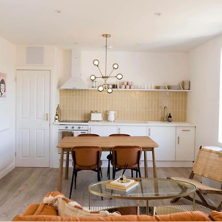 Boutique Central Margate Apt. - Edge Of Old Town! Luaran gambar
