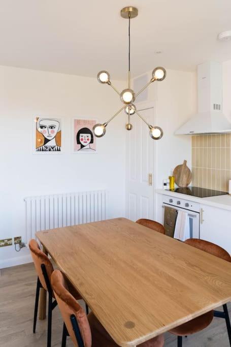 Boutique Central Margate Apt. - Edge Of Old Town! Luaran gambar